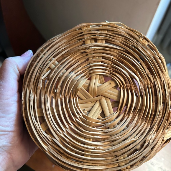 Easter Basket - Picture 4 of 4